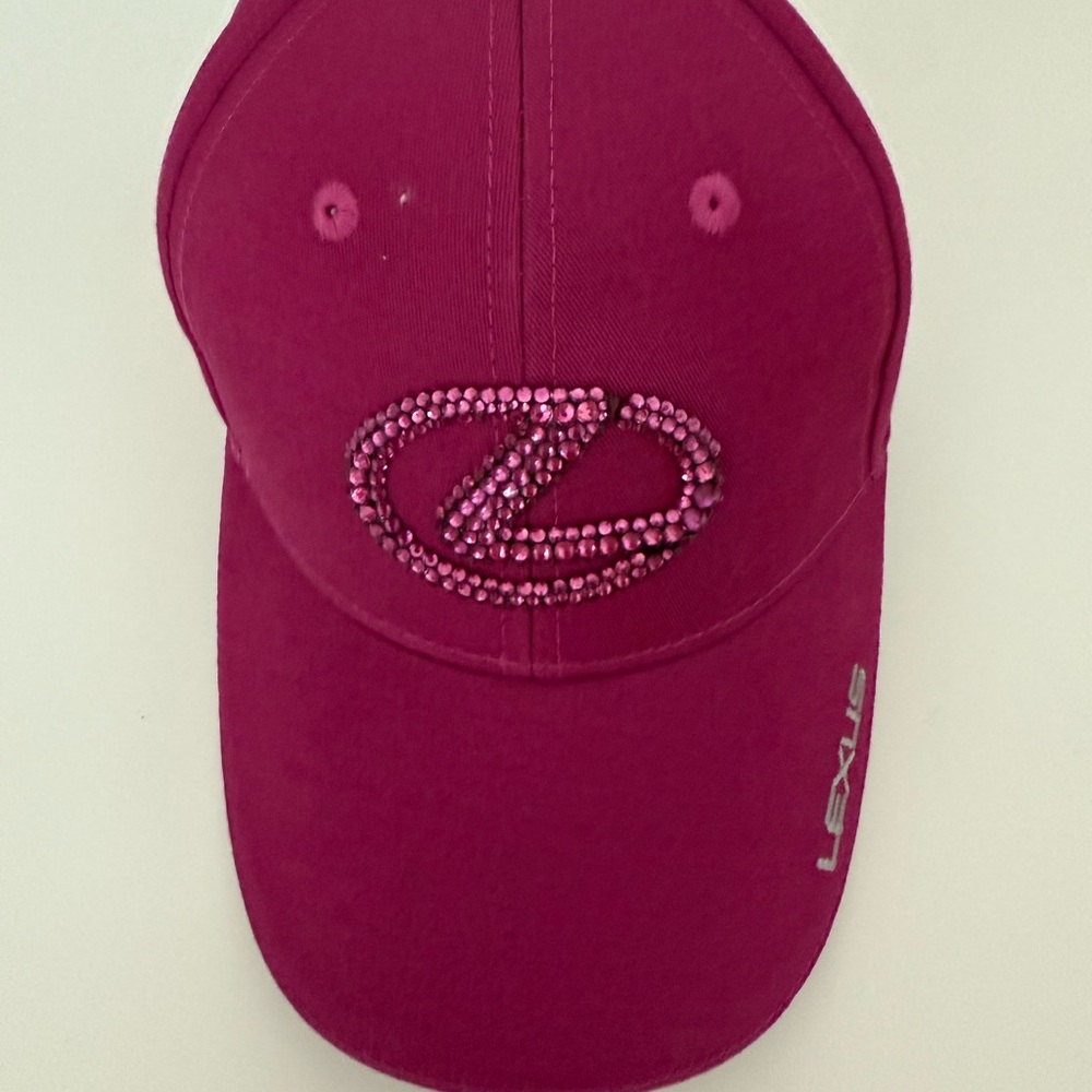 Lexus 🎀 Pink Rhinestone Embellished Hat 💗 NWOT